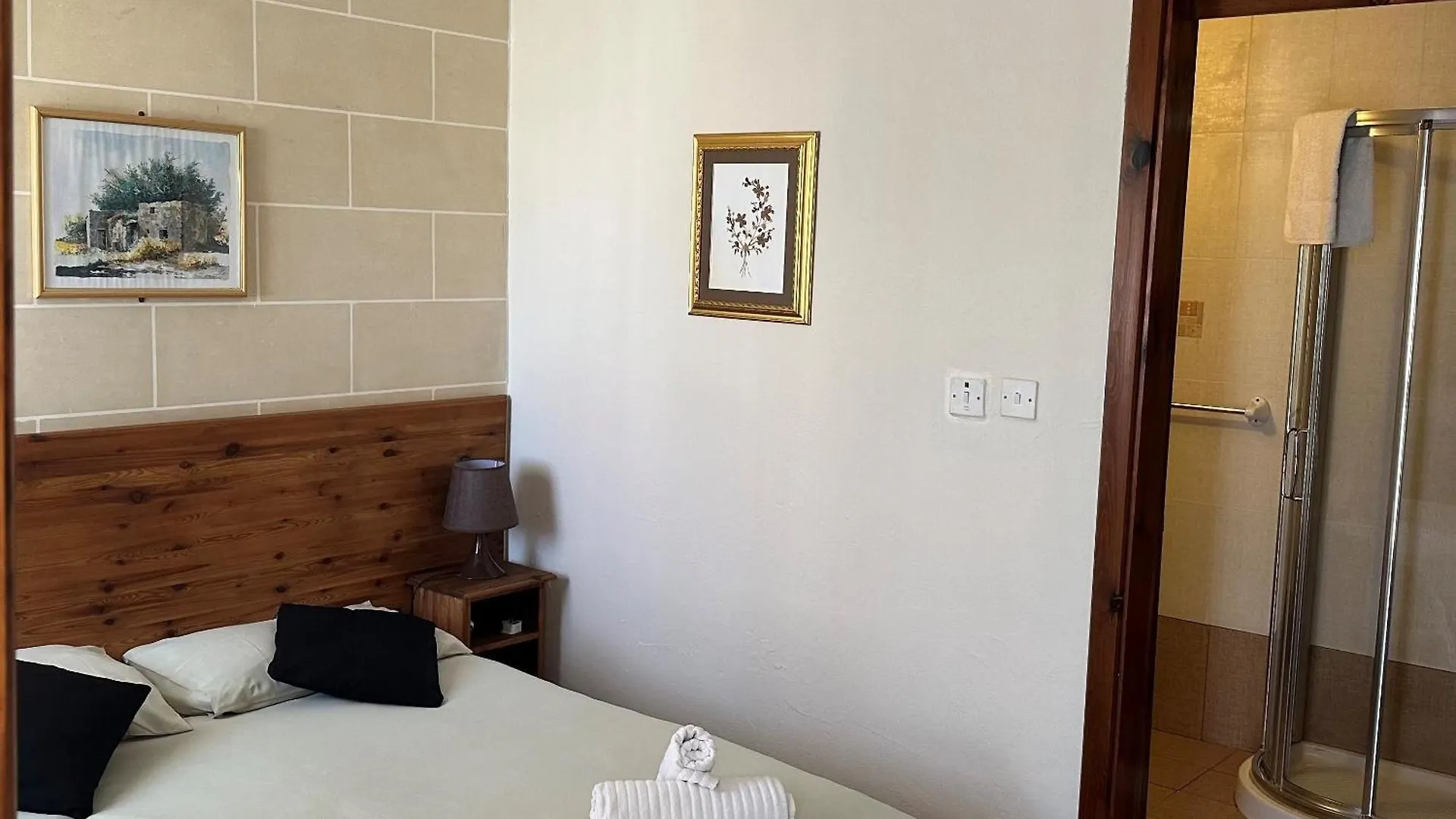 Green Grove Guest House San Ġiljan