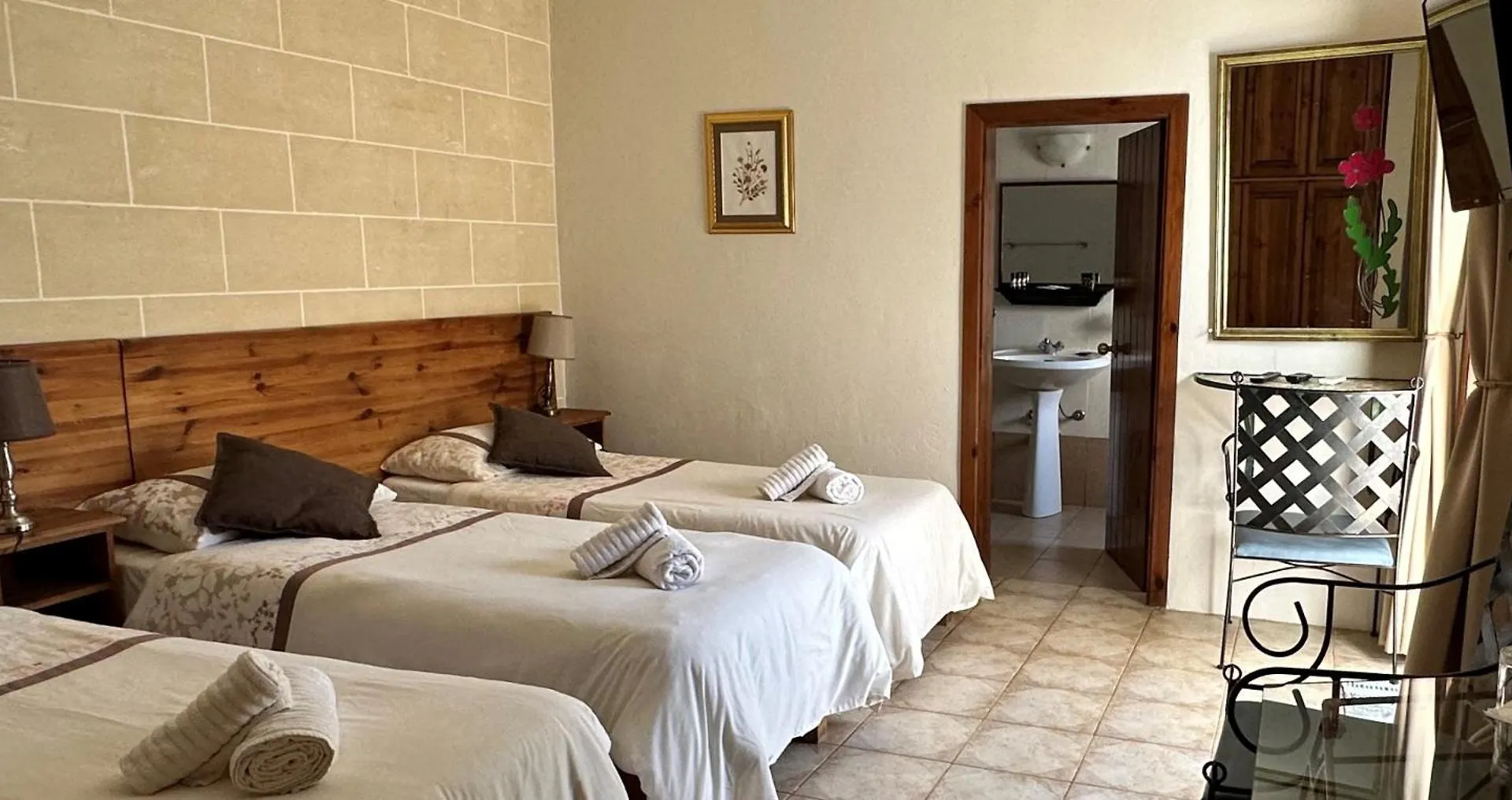 Green Grove Guest House St. Julian's 3*,  Malta