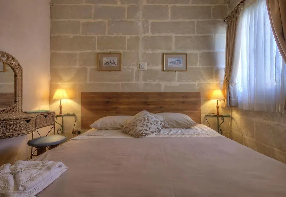 Green Grove Guest House Saint Julian's 3*,